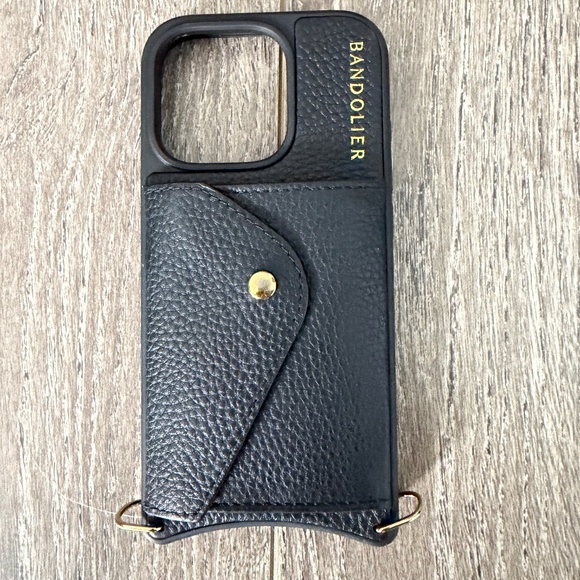 HAILEY - 16 Pro case and strap - Picture 9 of 10